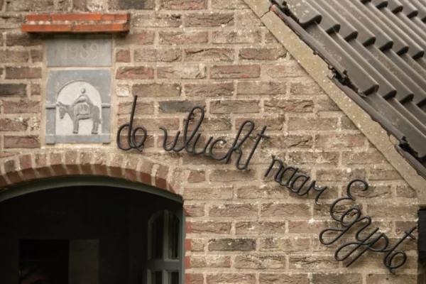 B&B bij Brugge Foto van de naam van een kapel 'De vlucht naar Egypte'